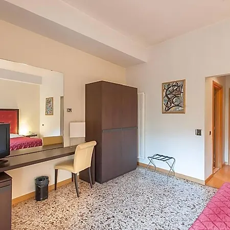 Hotell Piazza Marconi 3*