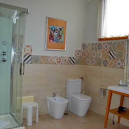 Piazza Marconi Hotell 3*